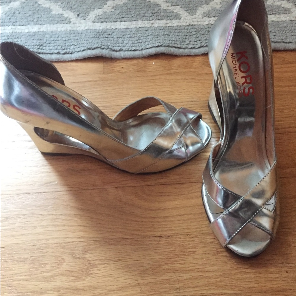 💍Michael Kors Silver Heels 💍